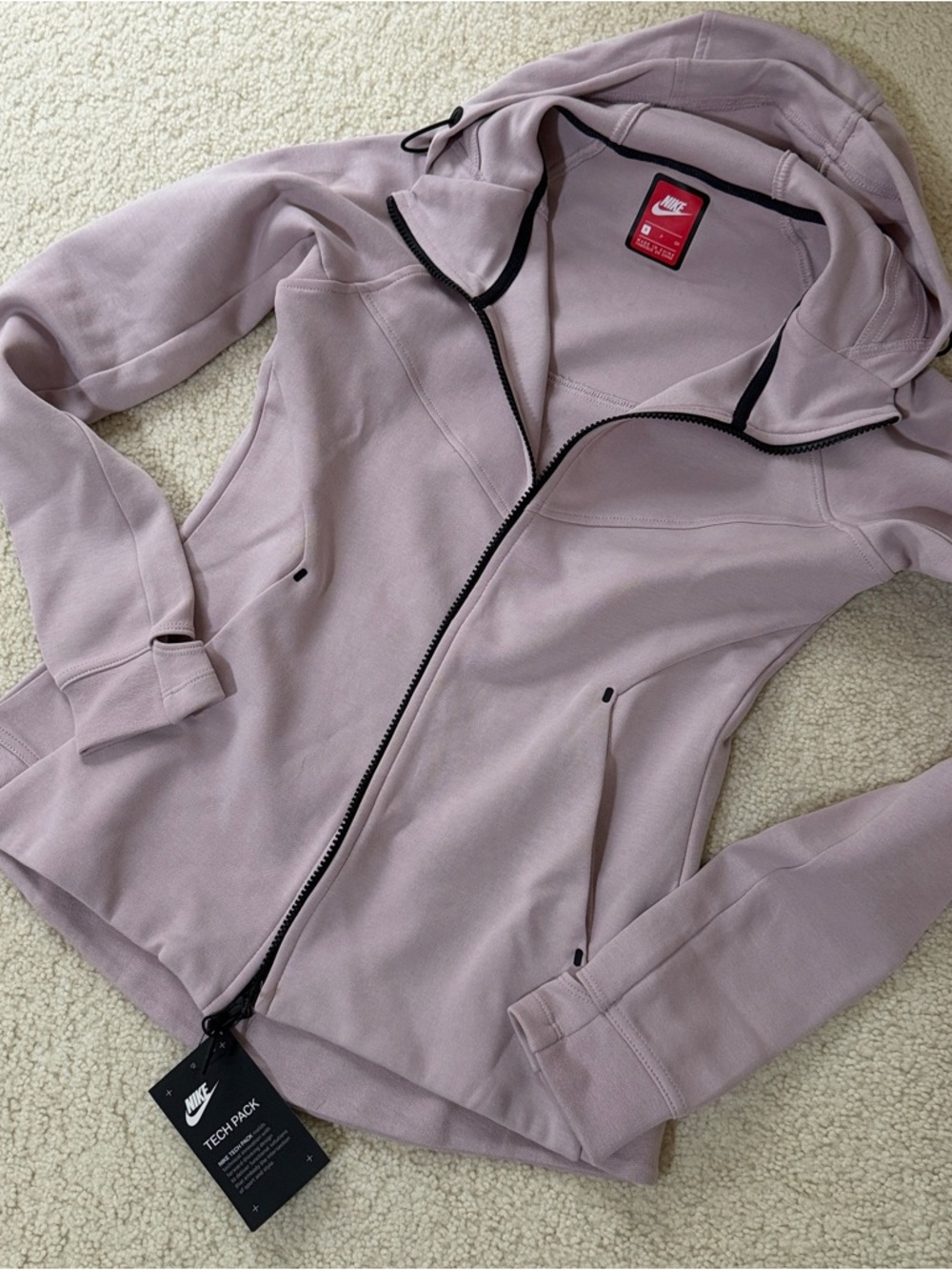 NWT Nike Techpack Women’s Light Lavender Zip-Up Hoodie Jacket